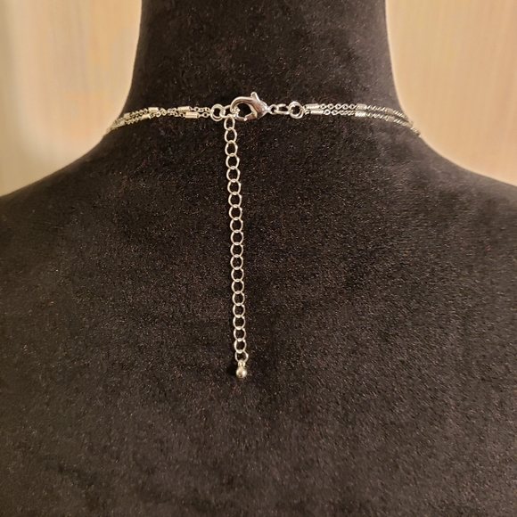 Layered necklace - Picture 2 of 2